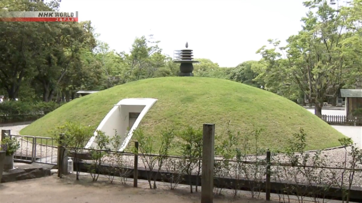 Kota Hiroshima Temukan Helaian Rambut Milik 40 Korban Bom Atom di Dalam Guci