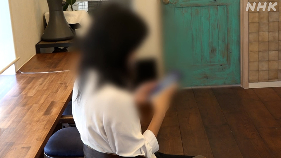 Tran menceritakan pengalamannya kepada NHK