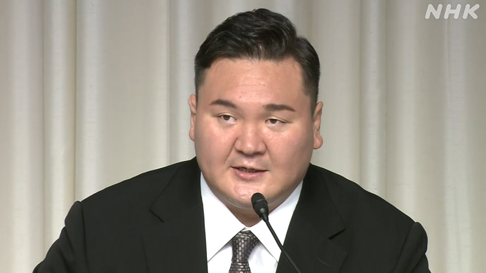 Hakuho Sho menyatakan bahwa ia akan tetap berkiprah di dunia sumo.