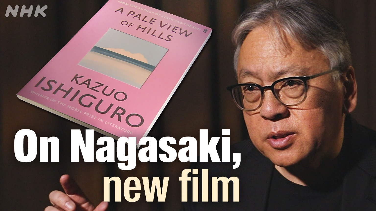 Kazuo Ishiguro bersama pemeran dan sutradara film A Pale View of Hills di Festival Film Cannes.