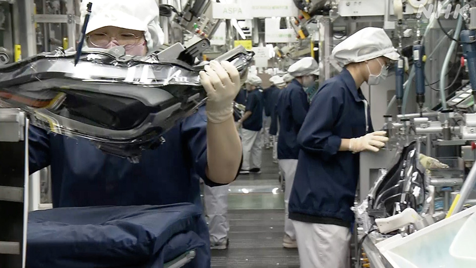 Pabrik Koito Manufacturing di Prefektur Shizuoka.
