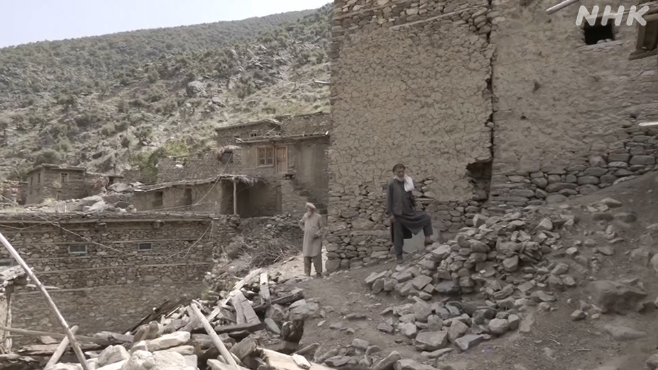 Krisis Bantuan Hambat Pemulihan Pasca-Gempa Dahsyat di Afganistan Timur - visual artikel