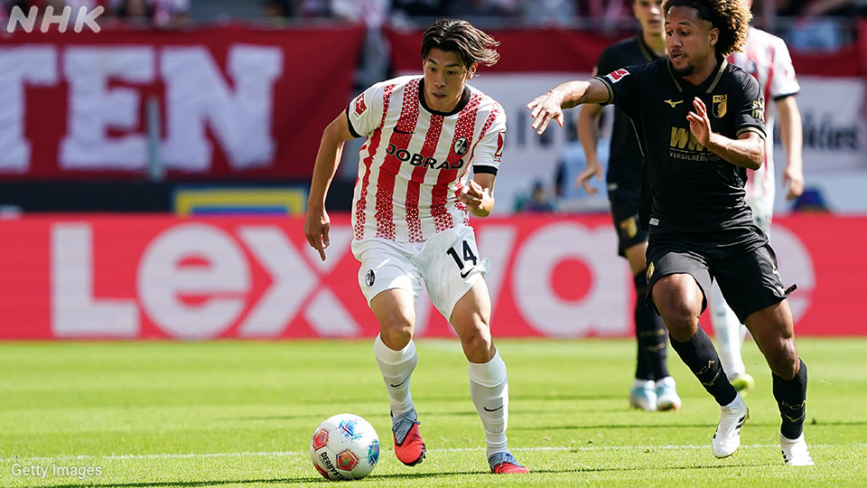 Suzuki Yuito saat berlaga bersama klub Jerman, SC Freiburg, Agustus 2025