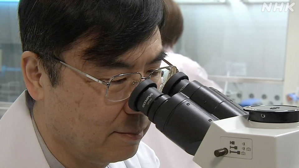 Potret Sakaguchi di dalam laboratorium