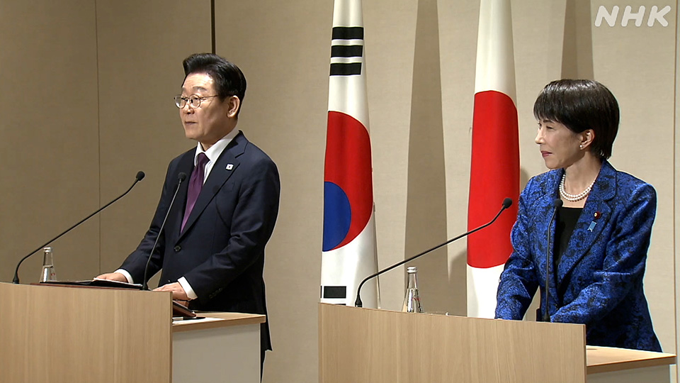 Takaichi dan Lee menggelar konferensi pers bersama.