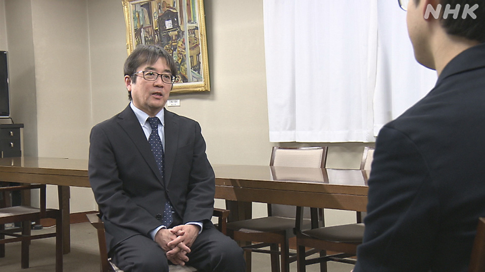 Fujii Daisuke berbicara di NHK World.