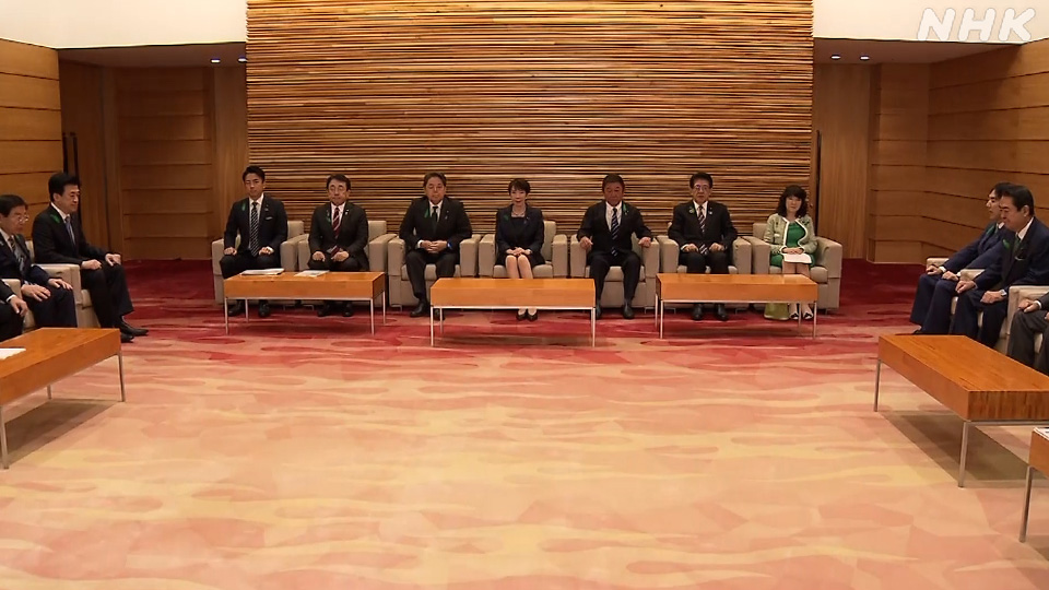 Menjelang rapat Kabinet dan Dewan Keamanan Nasional pada Selasa