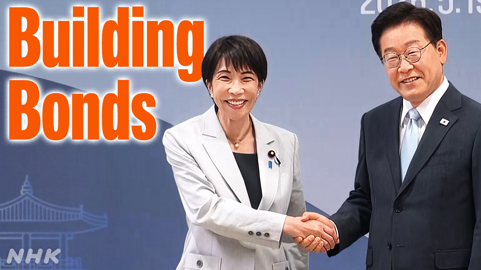 Perdana Menteri Jepang Takaichi Sanae dan Presiden Korea Selatan Lee Jae Myung saat pertemuan KTT.