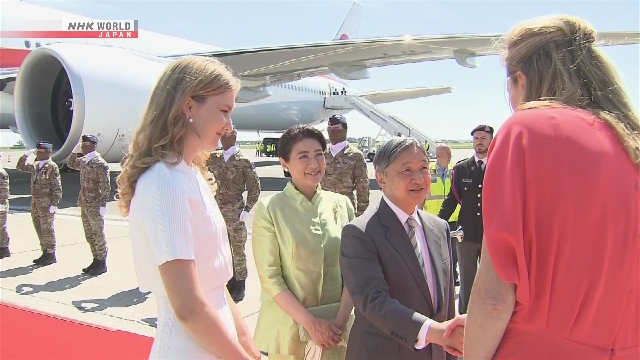 Kaisar Naruhito dan Permaisuri Masako tiba di Belgia dan disambut oleh Putri Elisabeth serta pasukan kehormatan.