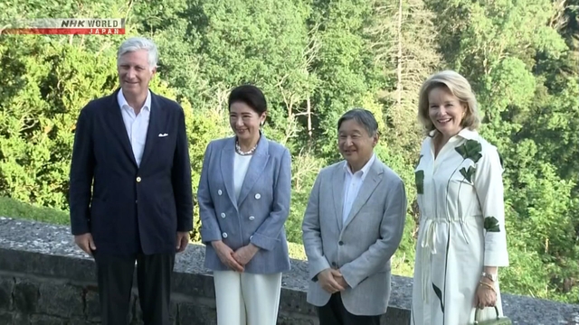Kaisar Naruhito dan Permaisuri Masako bersama keluarga kerajaan Belgia di Kastel Ciergnon, Belgia selatan.