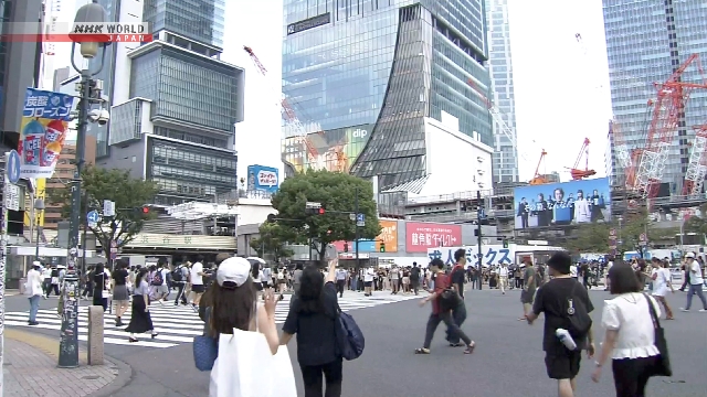 Suasana kawasan Shibuya di Tokyo yang ramai dikunjungi pejalan kaki dan wisatawan asing.
