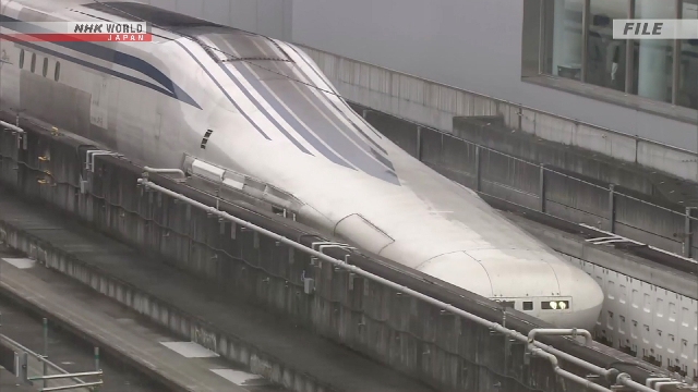 Gubernur Shizuoka membahas persetujuan pembangunan jalur maglev Linear Chuo Shinkansen di prefektur tersebut.