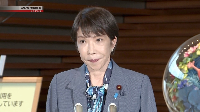 Perdana Menteri Jepang Takaichi Sanae yang memutuskan tidak berziarah langsung ke Kuil Yasukuni pada peringatan berakhirnya Perang Dunia II